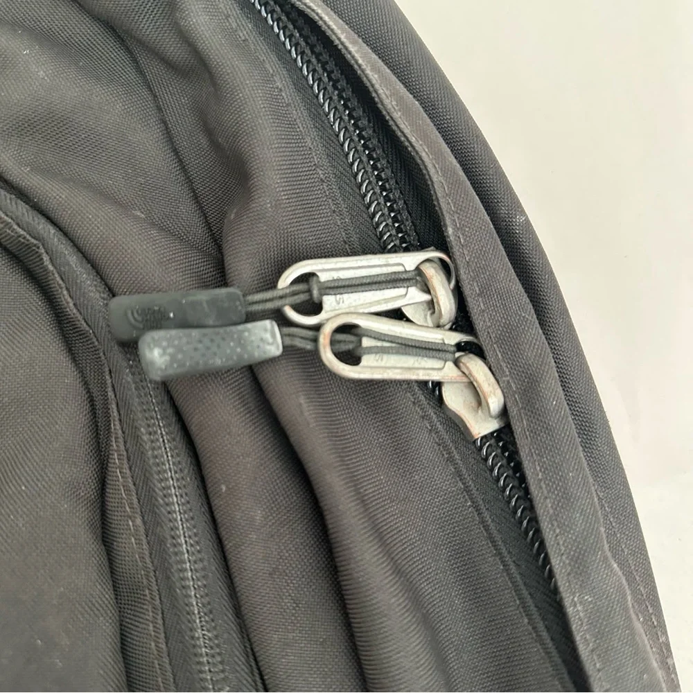 North Face Vault Black Backpack School Hiking Outdoors Travel Pockets Laptop